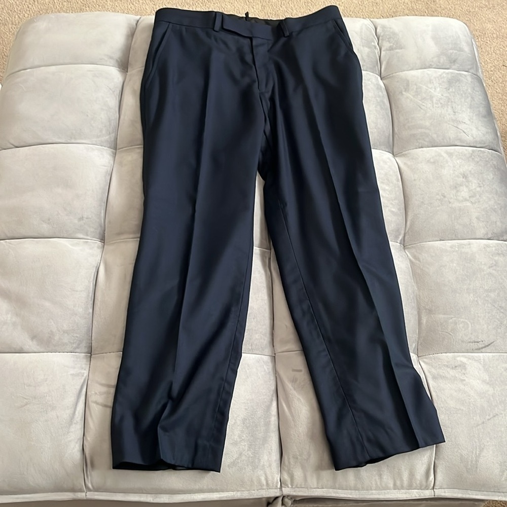 “Kenneth Cole Reaction: Men’s Suit Pants 31”